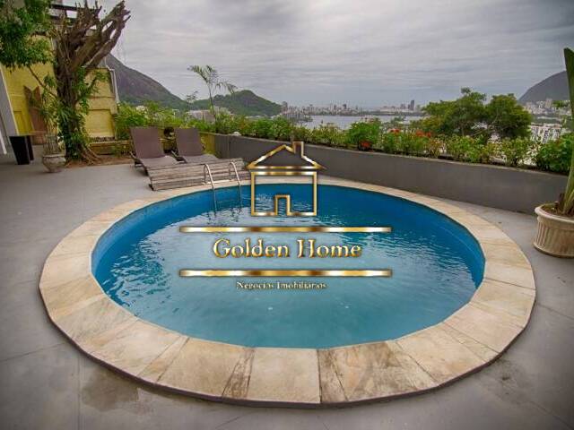 Casa para Venda em Rio de Janeiro - 2